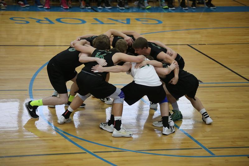 Last+season%27s+volleyball+team+energizes+for+state+championship+game.